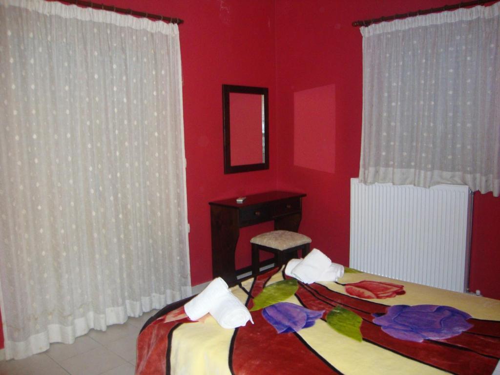 Kafiona Guesthouse Pírgos Dhiroú Pokoj fotografie